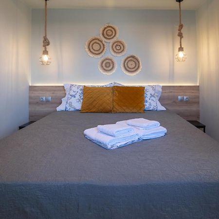 Olea Apartments Palioura Epanomi Bagian luar foto