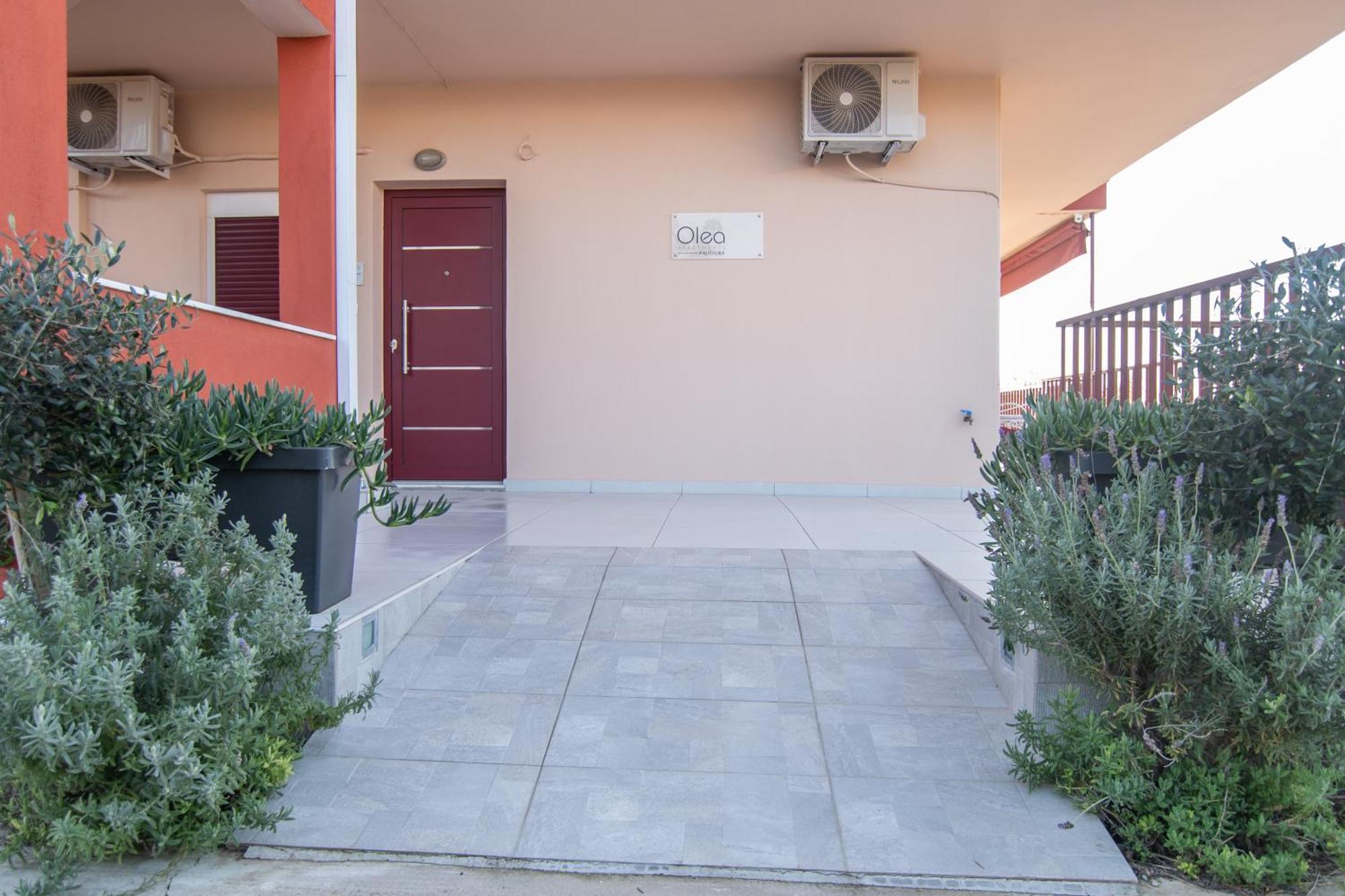 Olea Apartments Palioura Epanomi Bagian luar foto